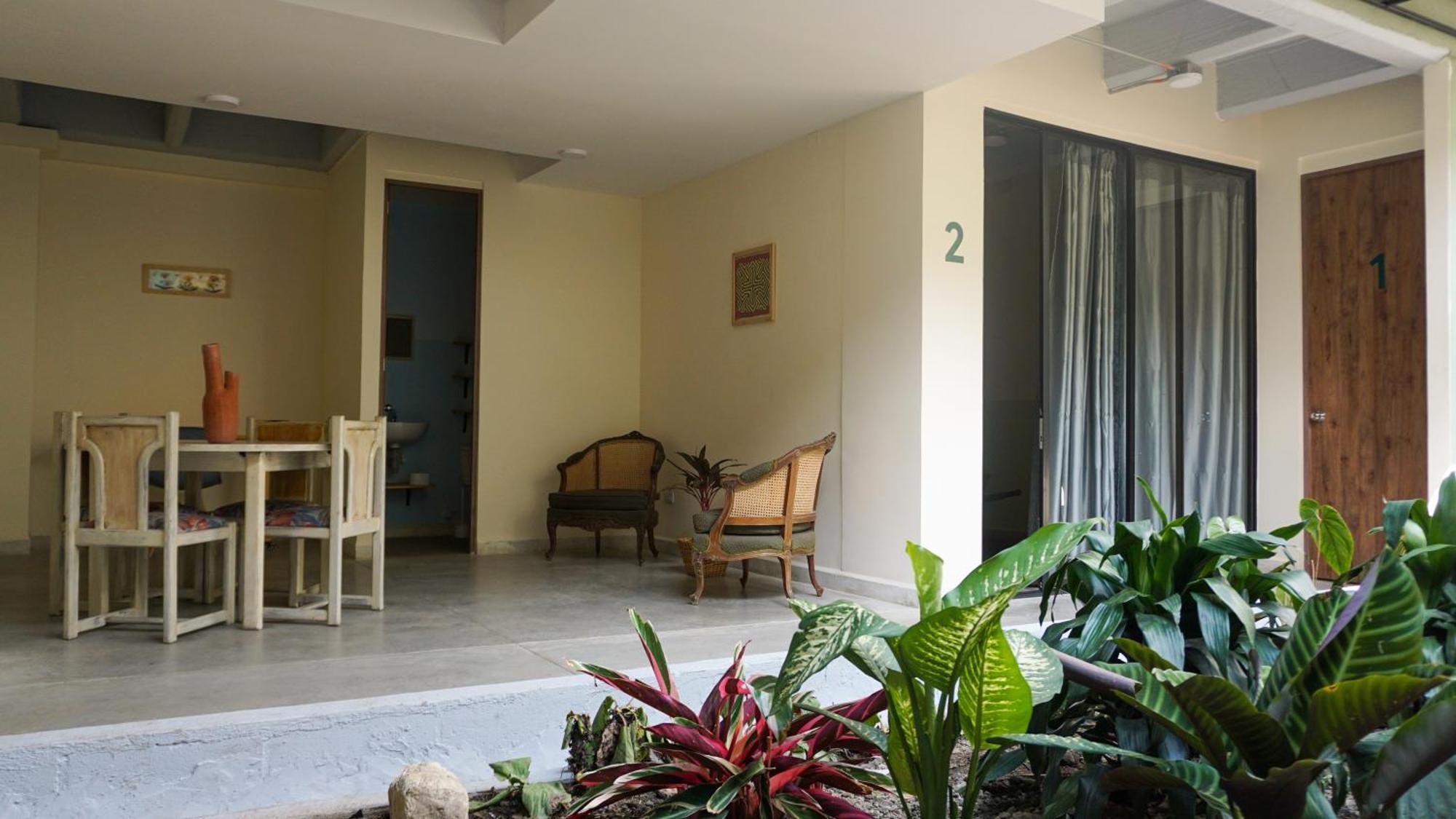 Bed and Breakfast Selva House Medellín Esterno foto