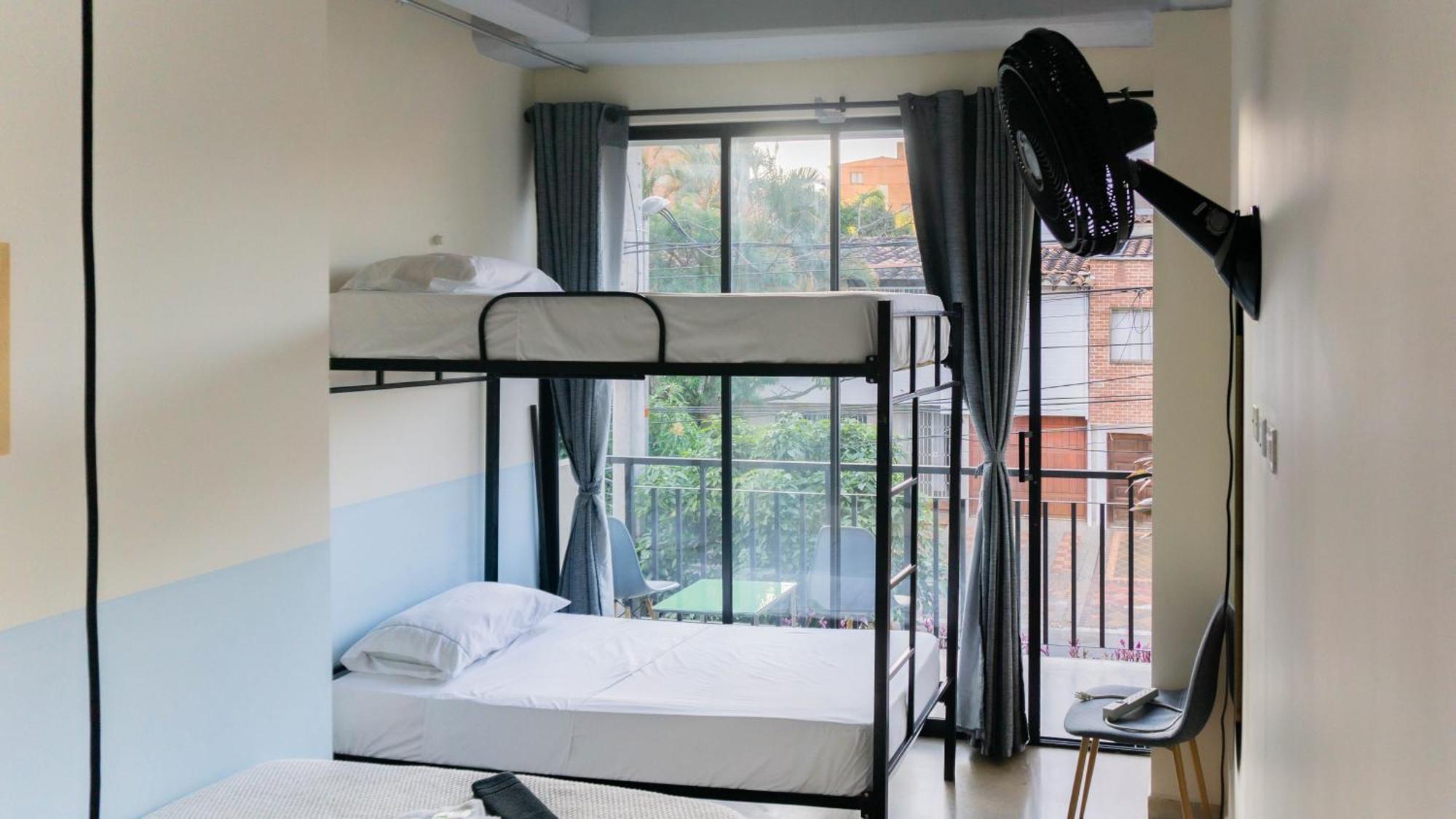 Bed and Breakfast Selva House Medellín Esterno foto