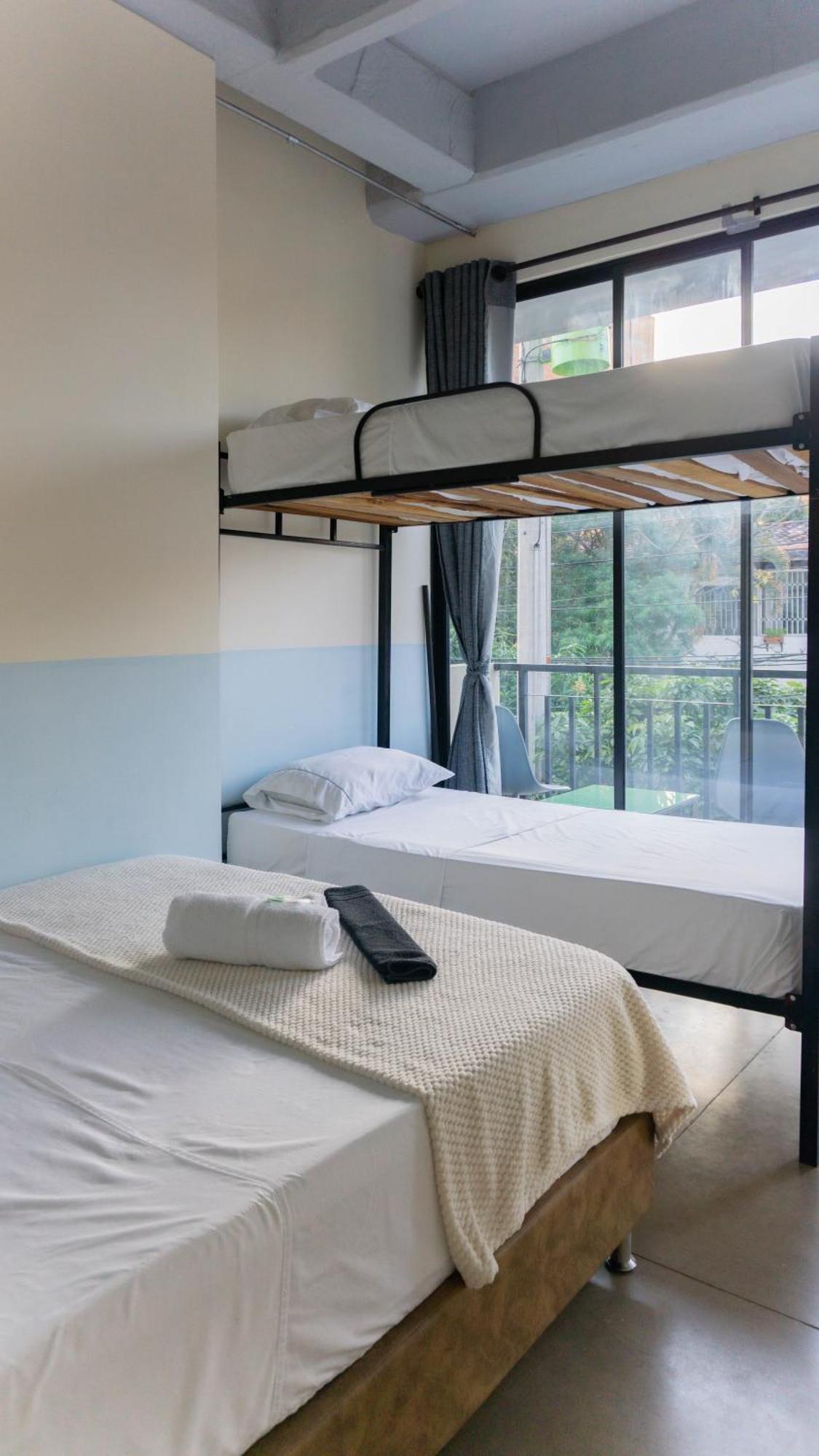 Bed and Breakfast Selva House Medellín Esterno foto